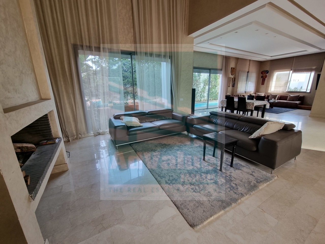 Villa à vendre 5 750 000 dh 346 m², 5 chambres - Bouskoura 
