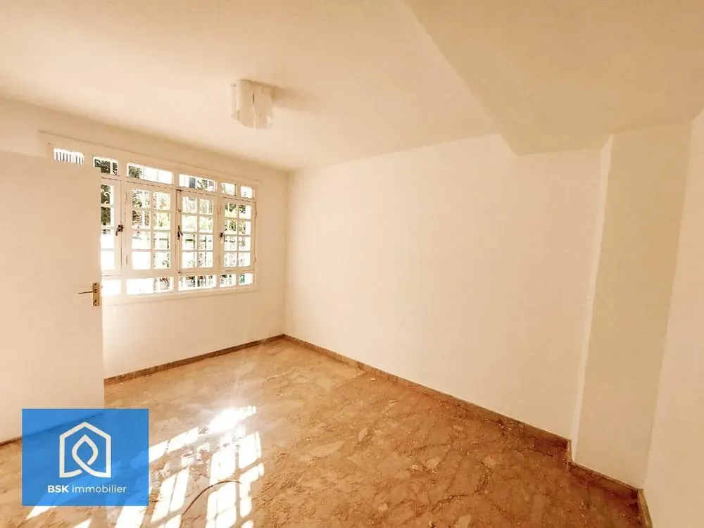 Maison à louer 17 000 dh 250 m² avec 3 chambres - CIL Casablanca | Agenz