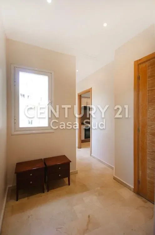 Appartement à louer 9 000 dh 105 m² avec 2 chambres - Bourgogne Ouest Casablanca