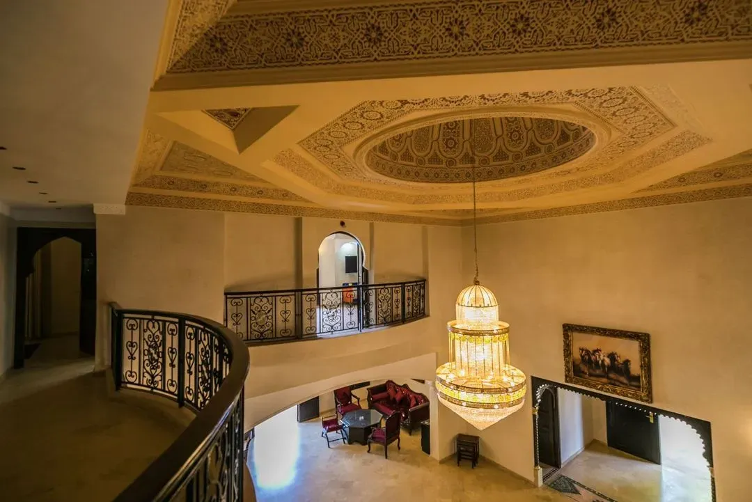 Villa à vendre 5 400 000 dh 2 500 m², 7 chambres - Guéliz Marrakech