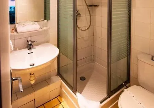 Commerce à vendre 120 000 000 dh 3 550 m² - Guéliz Marrakech | Agenz