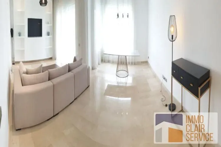 Appartement à louer 20 000 dh 186 m² avec 2 chambres - Souissi Rabat