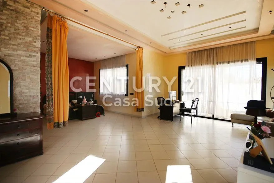 Villa for Sale 6 700 000 dh 685 sqm, 4 rooms - Nassim II Casablanca