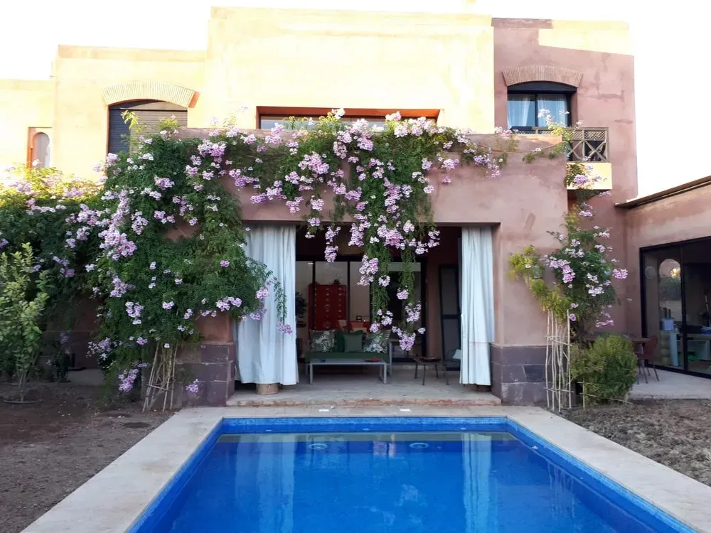Villa à vendre 5 400 000 dh 870 m² avec 4 chambres - Route de Fès Marrakech