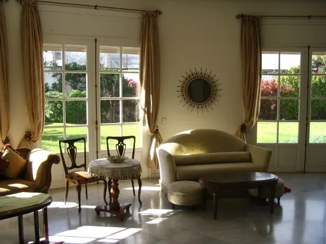Villa à vendre 14 500 000 dh 1 676 m², 5 chambres - Polo Casablanca