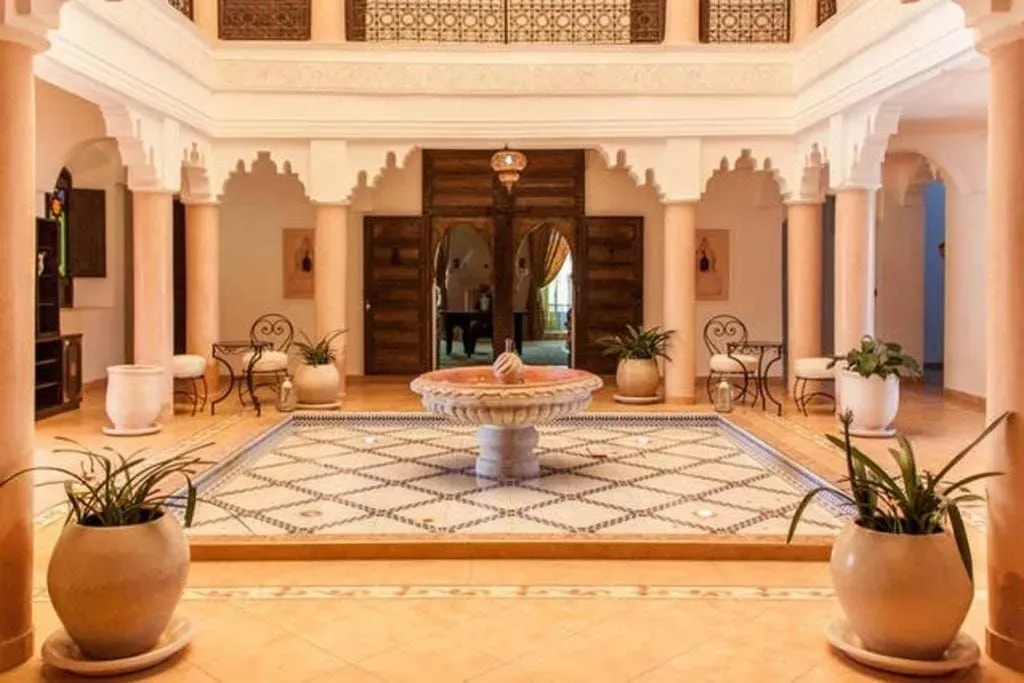 Commerce à vendre 12 000 000 dh 30 000 m² - Autre Marrakech | Agenz