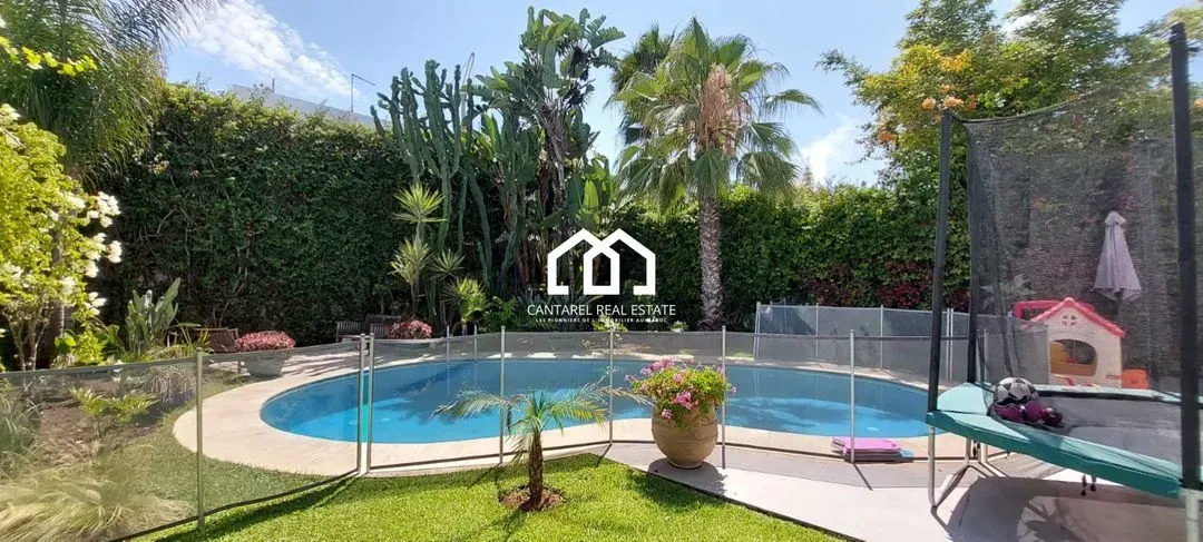 Villa à louer 45 000 dh 600 m² avec 4 chambres - Val d'anfa Casablanca | Agenz