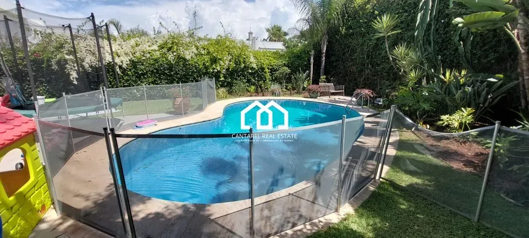 Villa à louer 45 000 dh 600 m² avec 4 chambres - Val d'anfa Casablanca | Agenz