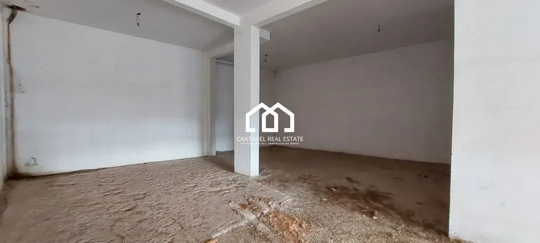 Commerce à louer 32 000 dh 135 m² - Anfa Casablanca