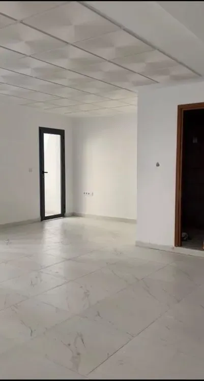 Bureau à louer 12 000 dh 88 m² - Alia Tanger-Assilah | Agenz