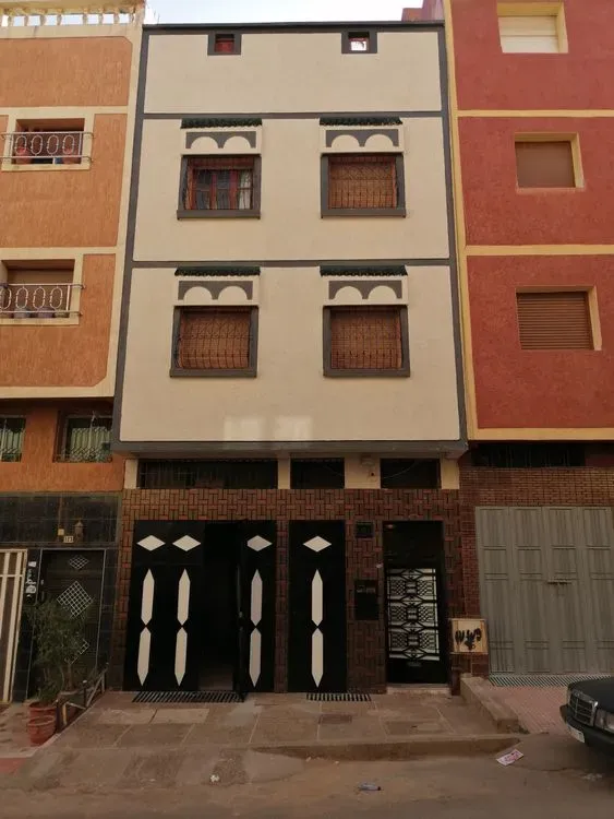 Maison à vendre 2 800 000 dh 78 m² avec 8 chambres - Mandarona Casablanca | Agenz