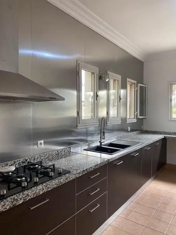 Villa à vendre 4 500 000 dh 430 m², 5 chambres - Masmoudi Marrakech