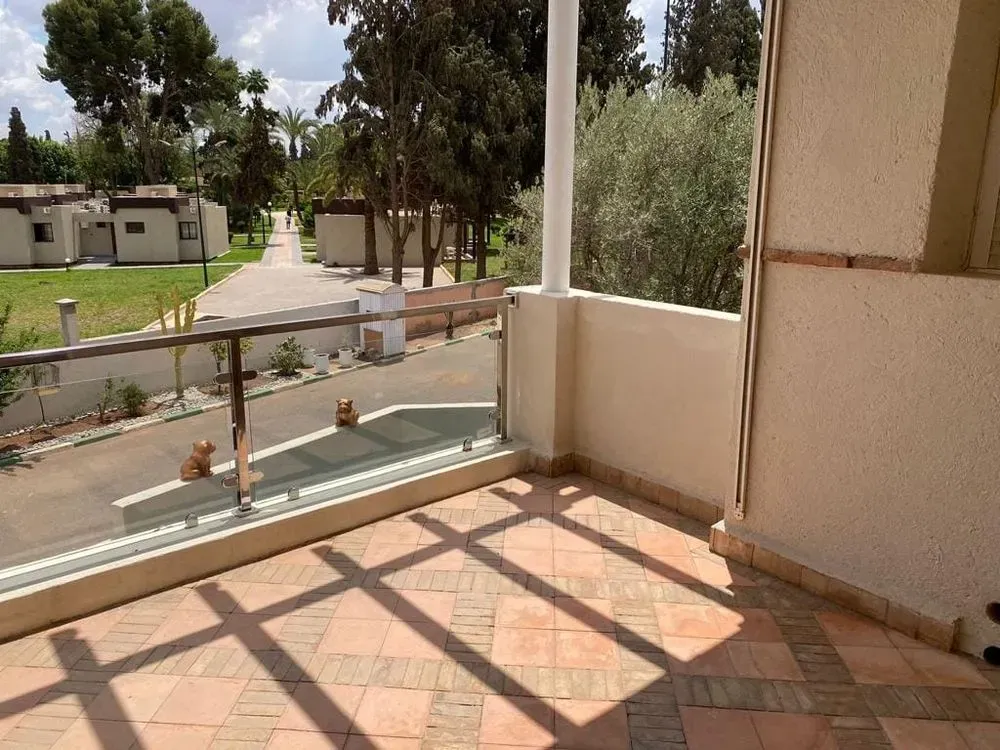 Villa à vendre 4 500 000 dh 430 m², 5 chambres - Masmoudi Marrakech