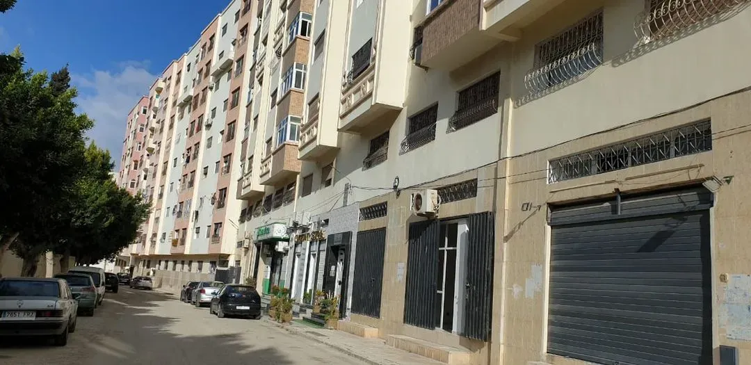 Local Industriel à vendre 750 000 dh 69 m² avec 0 chambre - Mahannech Tétouan | Agenz