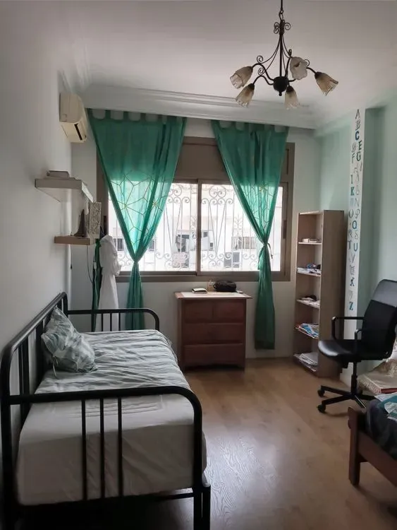 Appartement à vendre 2 250 000 dh 200 m² avec 3 chambres - Ain Chock Casablanca | Agenz