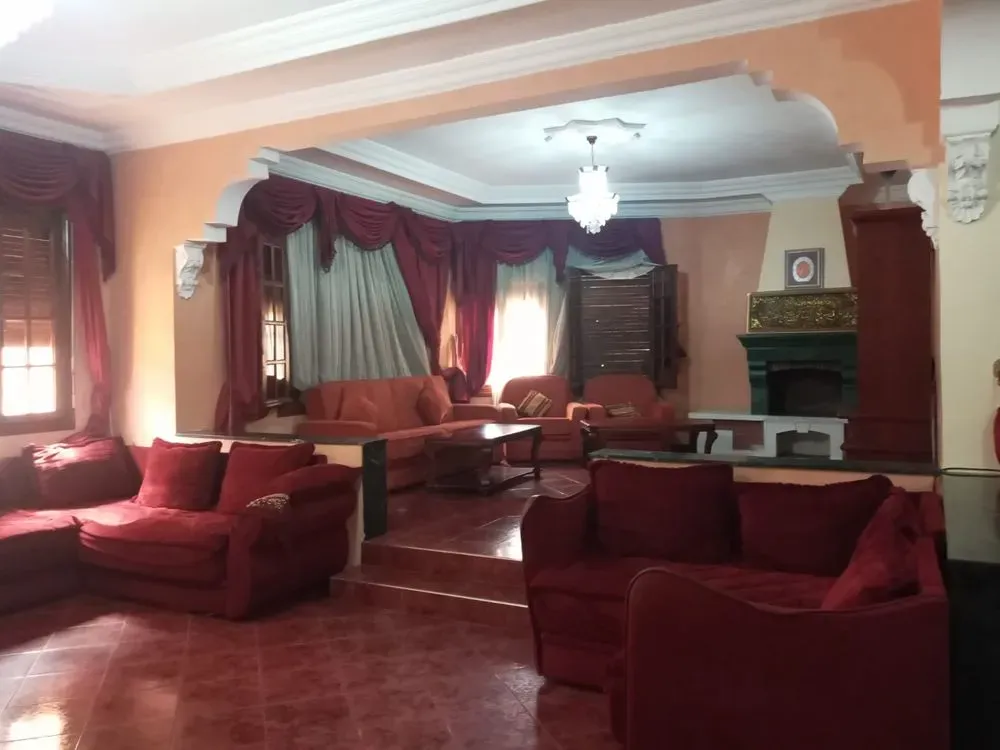 Villa à vendre 7 500 000 dh 916 m² avec 8 chambres - Al Qods Mohammadia | Agenz