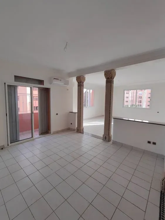 Appartement à vendre 1 800 000 dh 216 m² avec 4 chambres - Guéliz Marrakech | Agenz