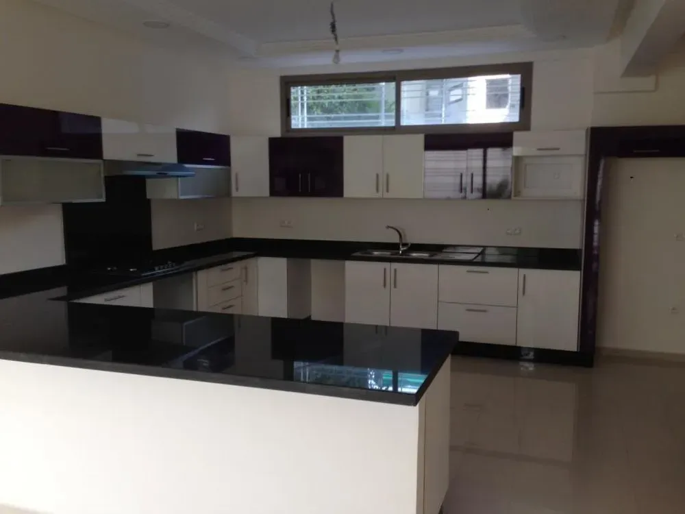 Villa à louer 17 000 dh 450 m² avec 5 chambres - Founti Agadir-Ida -Ou-Tanane | Agenz