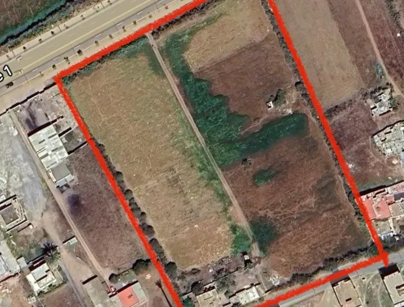 Terrain à vendre 000 150 30 dh 750 16 m² - Autre Skhirate- Témara