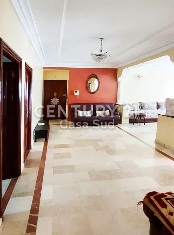 Appartement à louer 7 500 dh 140 m², 3 chambres - Mers Sultan Casablanca