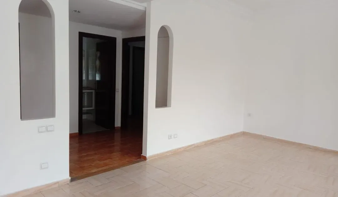 Appartement à louer 10 000 dh 100 m², 3 chambres - Racine Casablanca