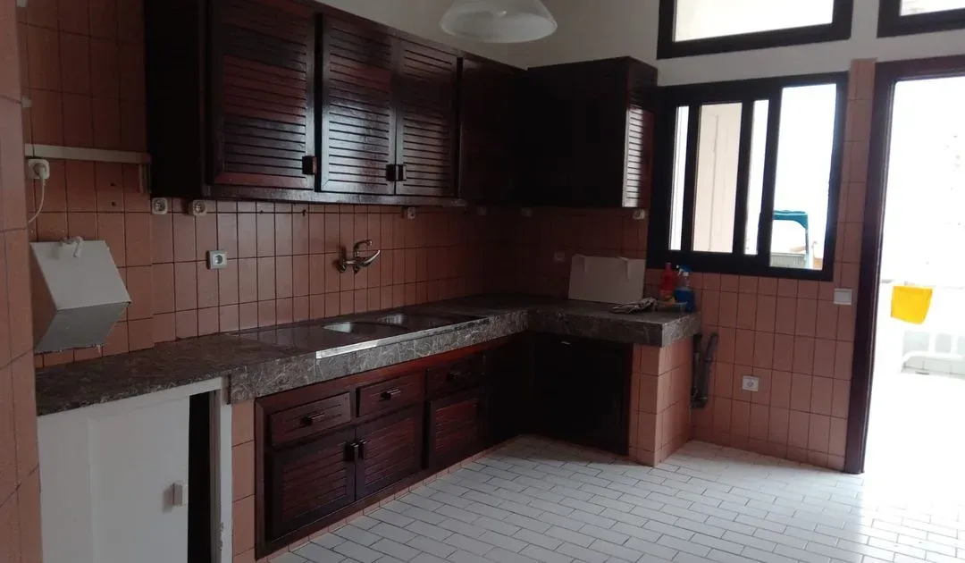 Appartement à louer 10 000 dh 100 m², 3 chambres - Racine Casablanca