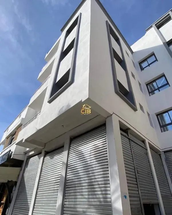 Commerce à louer 25 000 dh 150 m² - Hay Al Amal Rabat | Agenz