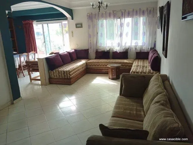 شقة للكراء 000 8 د٠م 90 م², 2 غرف - غرب بورجون الدار البيضاء