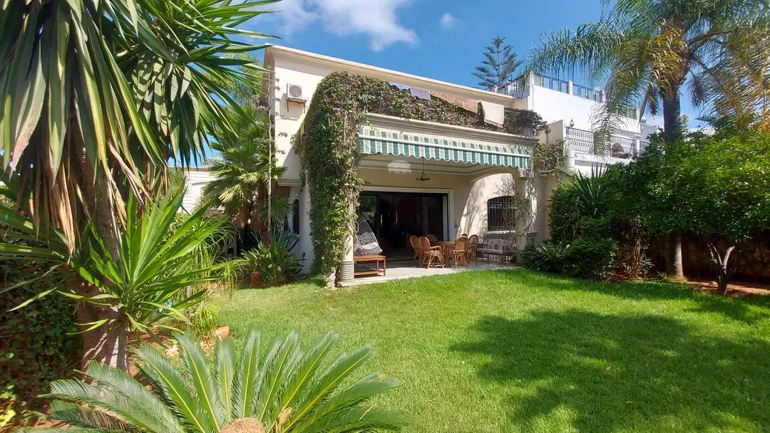 Villa à vendre 9 000 000 dh 400 m², 4 chambres - Sidi Maarouf Casablanca