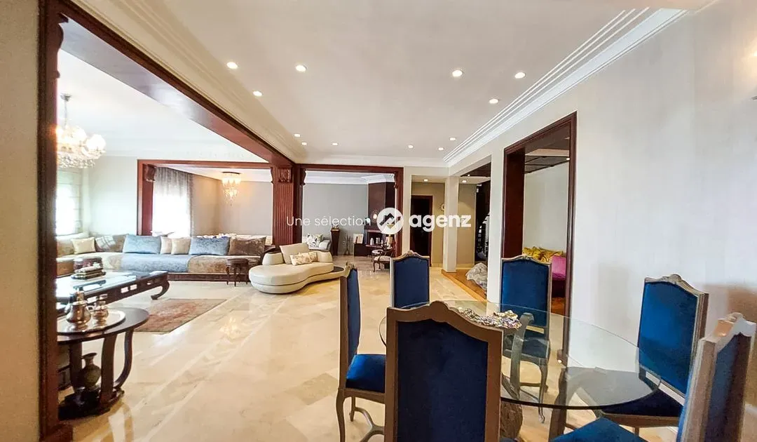 Duplex à vendre 4 600 000 dh 360 m², 4 chambres - Bir Anzarane Casablanca
