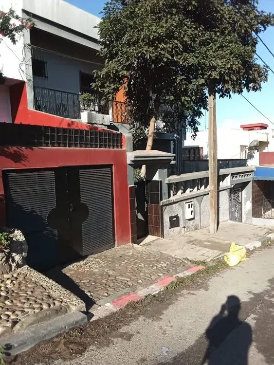 Villa à vendre 2 400 000 dh 140 m² avec 6 chambres - Hay Al Horria Mohammadia | Agenz