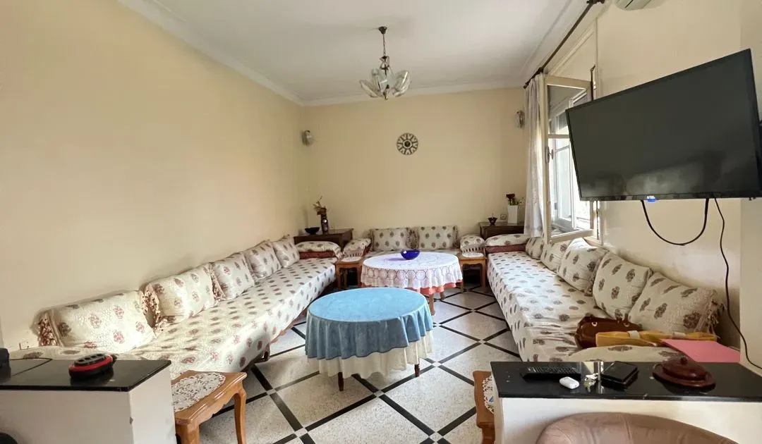 Villa à vendre 1 600 000 dh 240 m², 8 chambres - El Menzeh Meknès