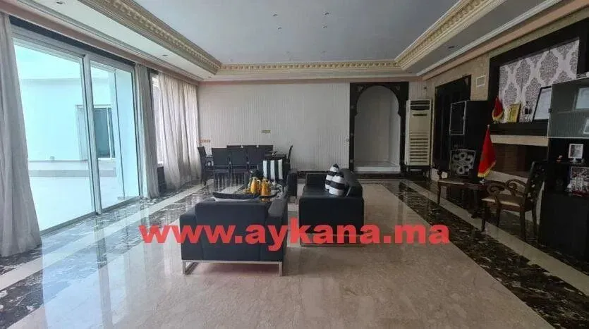 Villa à louer 50 000 dh 1 176 m² avec 12 chambres - El Menzeh Skhirate- Témara