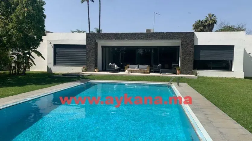 Villa à louer 70 000 dh 600 m² avec 4 chambres - Souissi Rabat