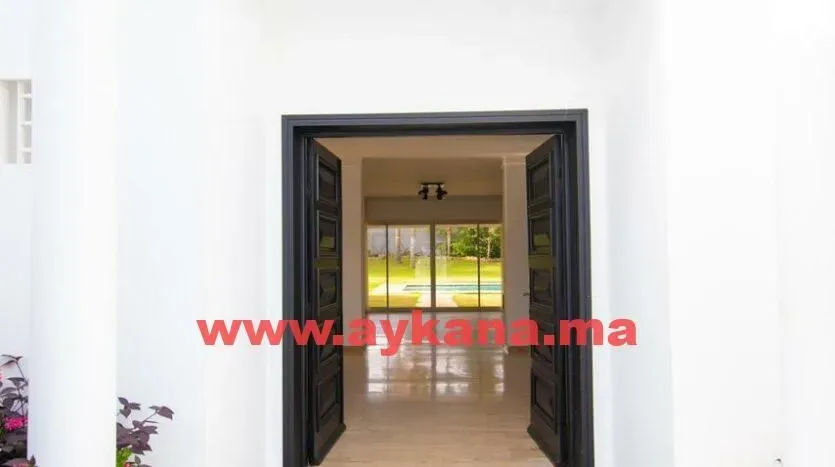 Villa à louer 55 000 dh 400 m² avec 6 chambres - Souissi Rabat | Agenz