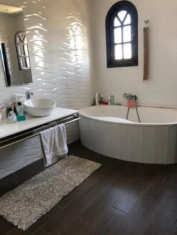 Villa à louer 38 500 dh 600 m², 4 chambres - Hay Al Hanâa Casablanca