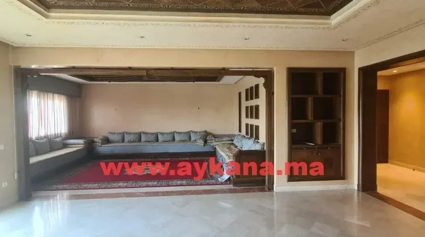 Appartement à louer 20 000 dh 268 m² avec 4 chambres - Riyad Rabat