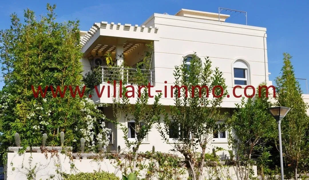 Villa à vendre 5 950 000 dh 245 m², 3 chambres - Centre Tanger