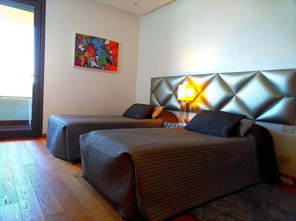 Appartement à louer 25 000 dh 150 m² avec 2 chambres - Marina Casablanca