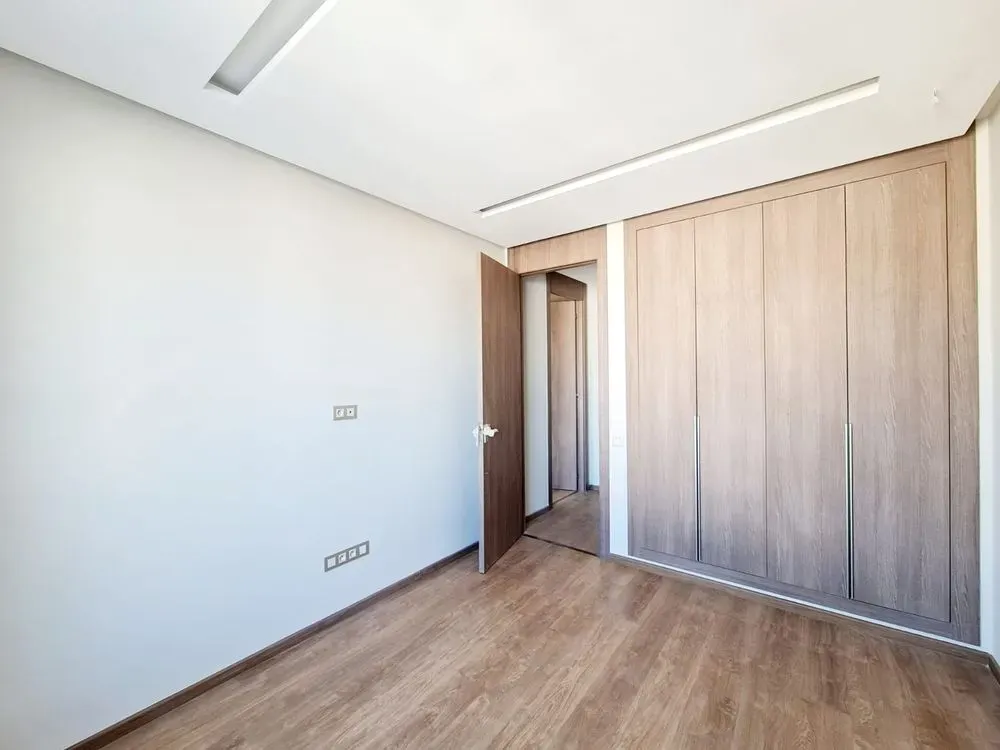 Appartement à louer 12 000 dh 100 m² avec 2 chambres - Beauséjour Casablanca