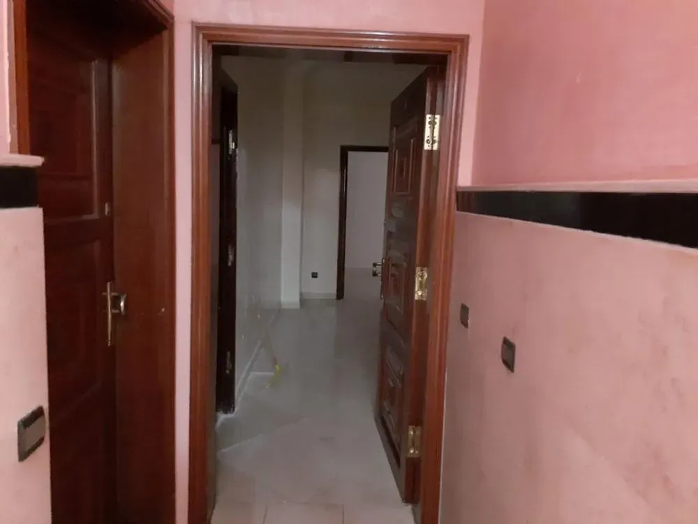 Appartement à vendre 340 000 dh 46 m² avec 2 chambres - Hay Moulay Rachid 2 Casablanca