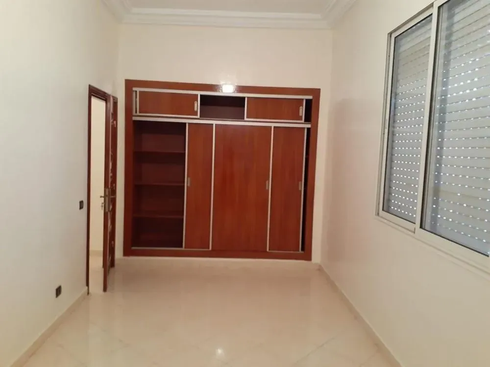 Appartement à vendre 340 000 dh 46 m² avec 2 chambres - Hay Moulay Rachid 2 Casablanca
