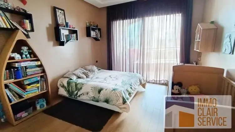 Appartement à vendre 4 100 000 dh 219 m², 3 chambres - Bouskoura Ville 