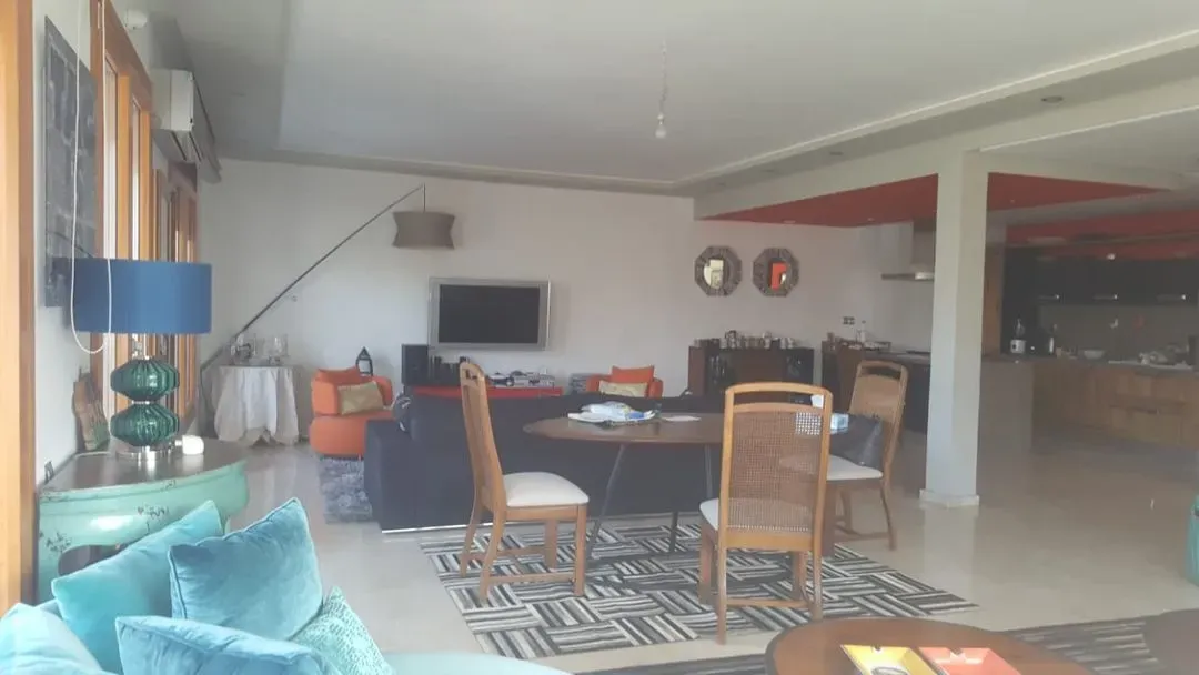 Villa à vendre 5 200 000 dh 499 m² avec 3 chambres - Maârif Casablanca