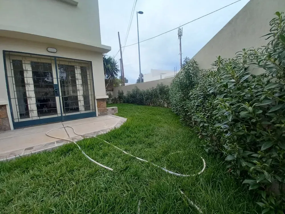 Villa à louer 16 500 dh 200 m², 3 chambres - Hay Al Hanâa Casablanca