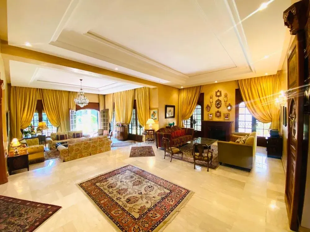 Villa à vendre 13 900 000 dh 1 000 m² avec 4 chambres - Ain Chock Casablanca