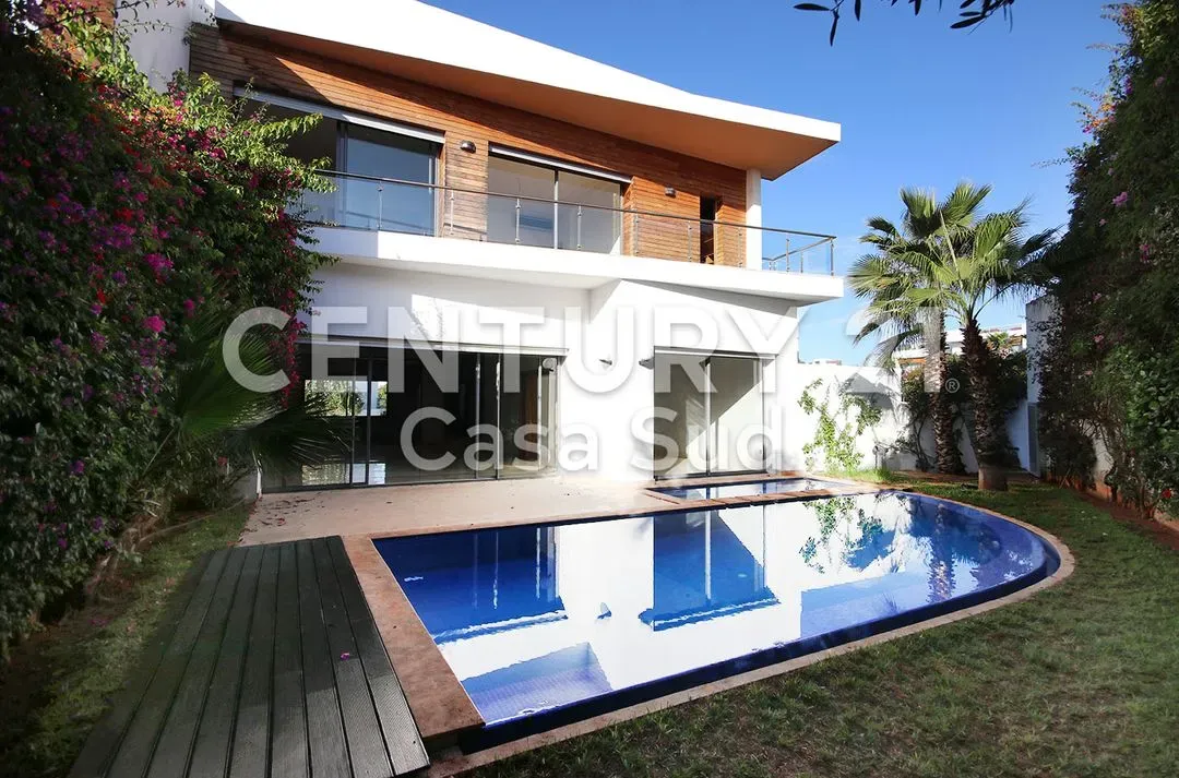 Villa à louer 45 000 dh 700 m², 4 chambres - Route d'Azzemmour Casablanca