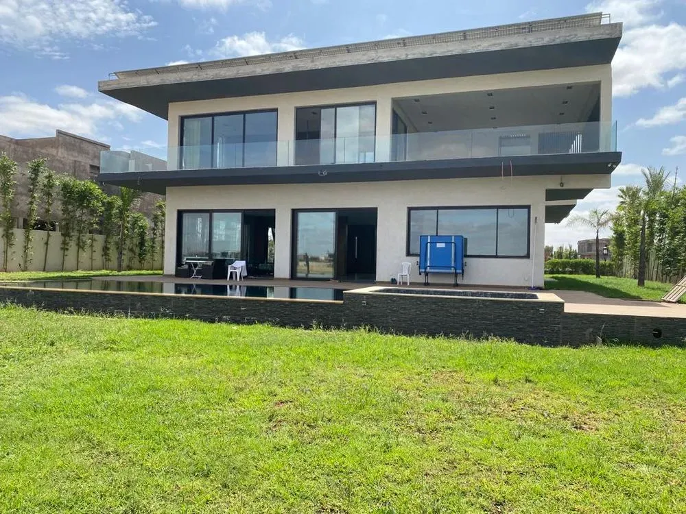 Villa à vendre 16 000 000 dh 1 200 m², 4 chambres - Route de Ouarzazate Marrakech