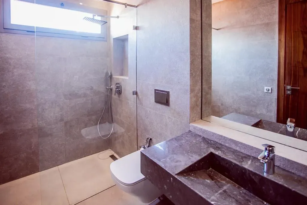 Villa à vendre 1 800 000 dh 240 m², 4 chambres - Autre Marrakech