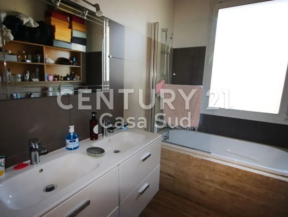 Villa à vendre 4 100 000 dh 375 m² avec 5 chambres - Tamaris 